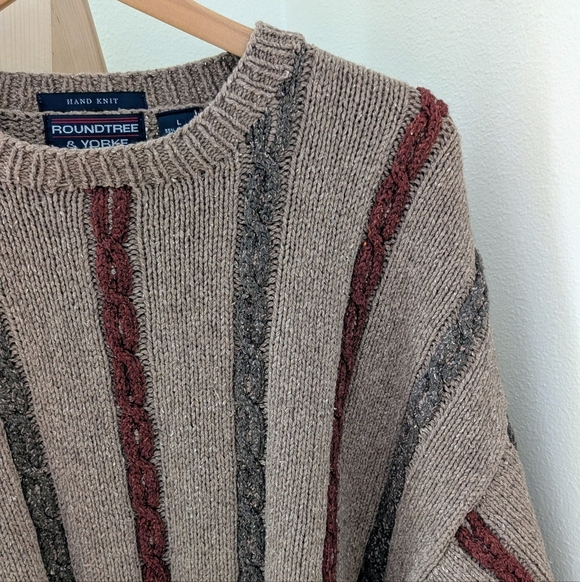 Vintage Neutral Striped Cable Stitch Oversized Crewneck Sweater In Tan/Burgundy - Picture 3 of 8